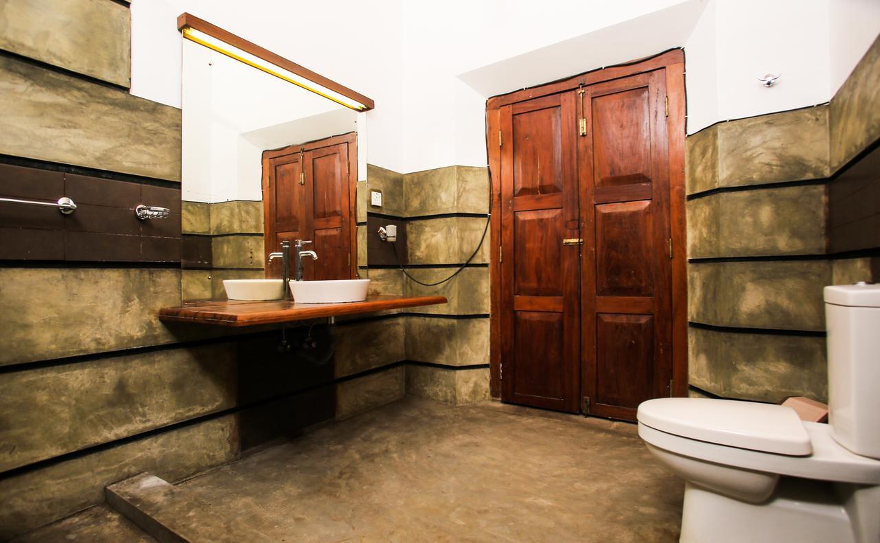 Villa Indrasiriya آهانغاما المظهر الخارجي الصورة