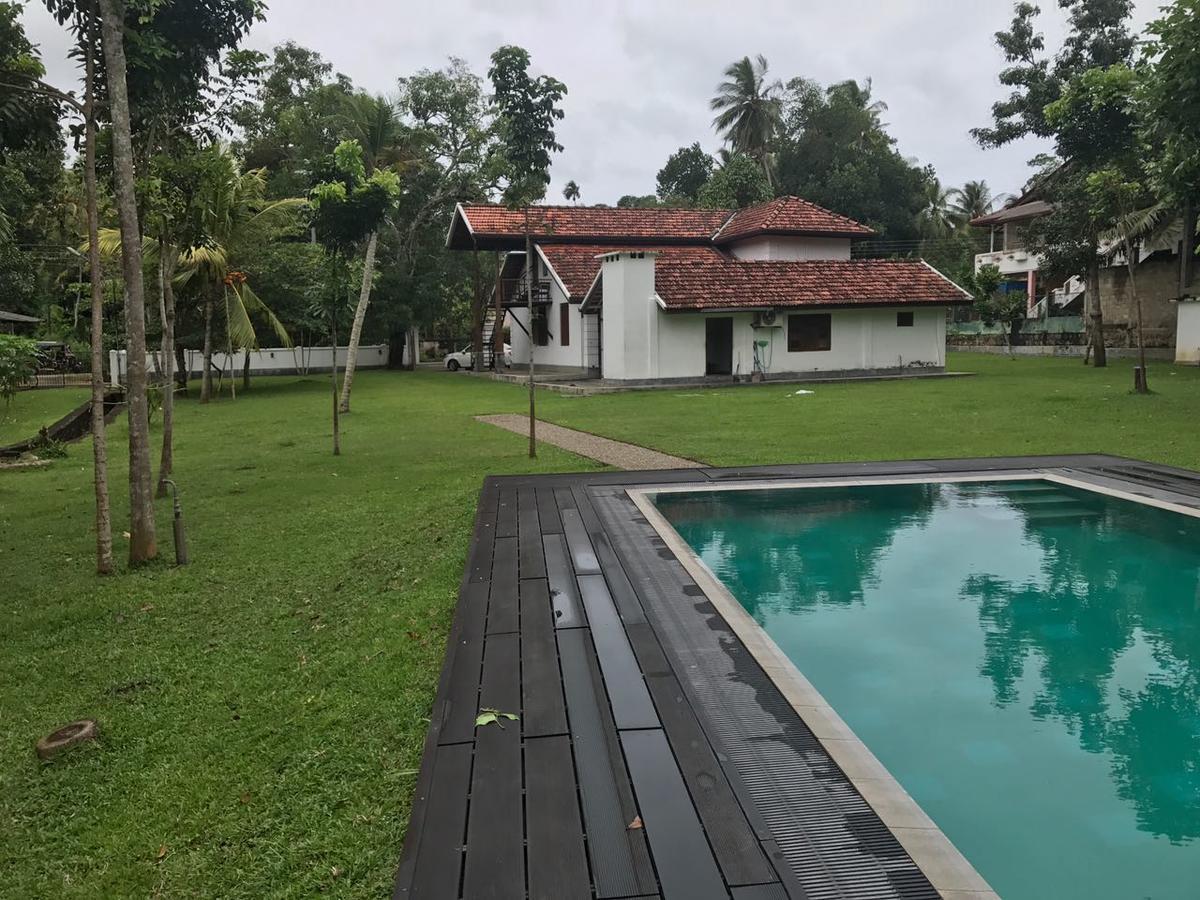 Villa Indrasiriya آهانغاما المظهر الخارجي الصورة